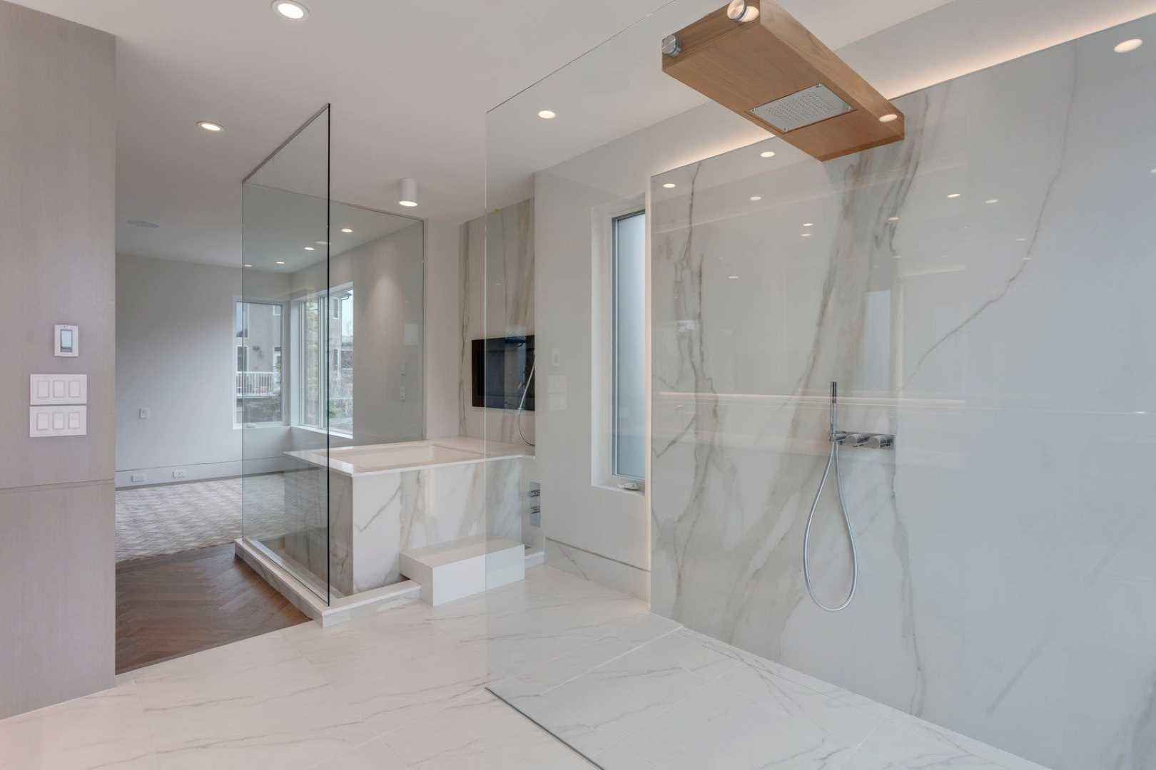 Waterproof Shower Wall Panels Calgary Stylish & Durable
